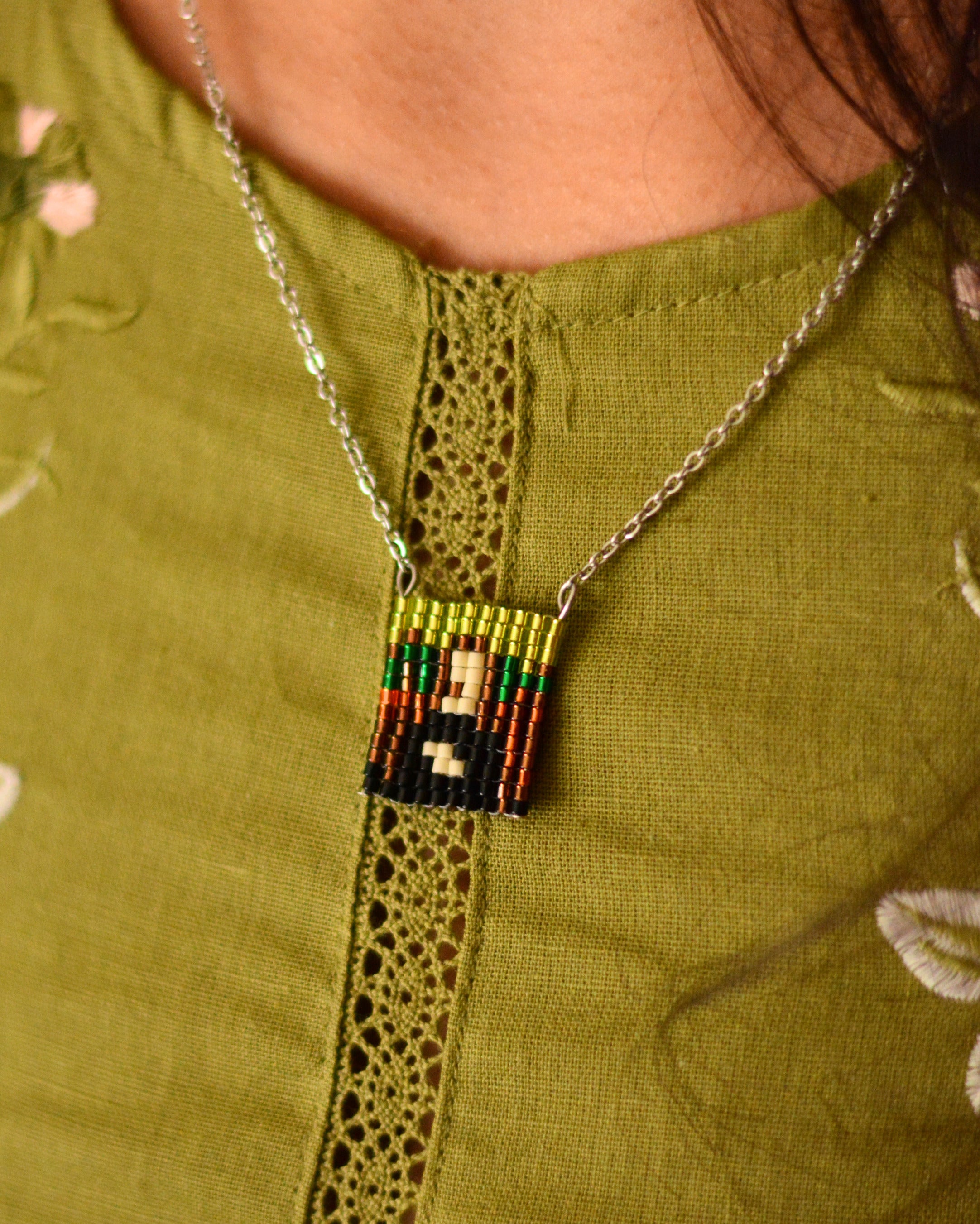 The Mona Lisa Necklace