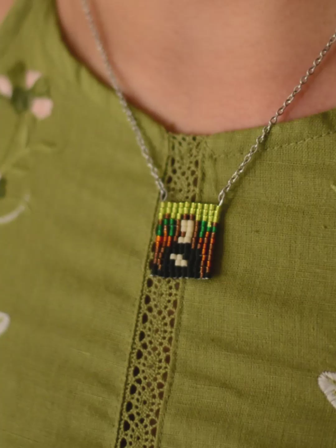 The Mona Lisa Necklace